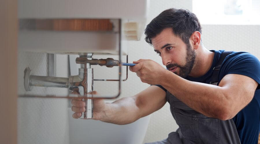 Professional bathroom faucet installation in Santa Fe, MO
